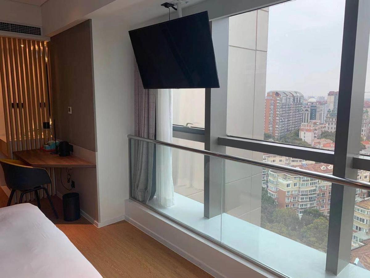 Holiday Inn Express Shanghai Baoyang By Ihg Esterno foto
