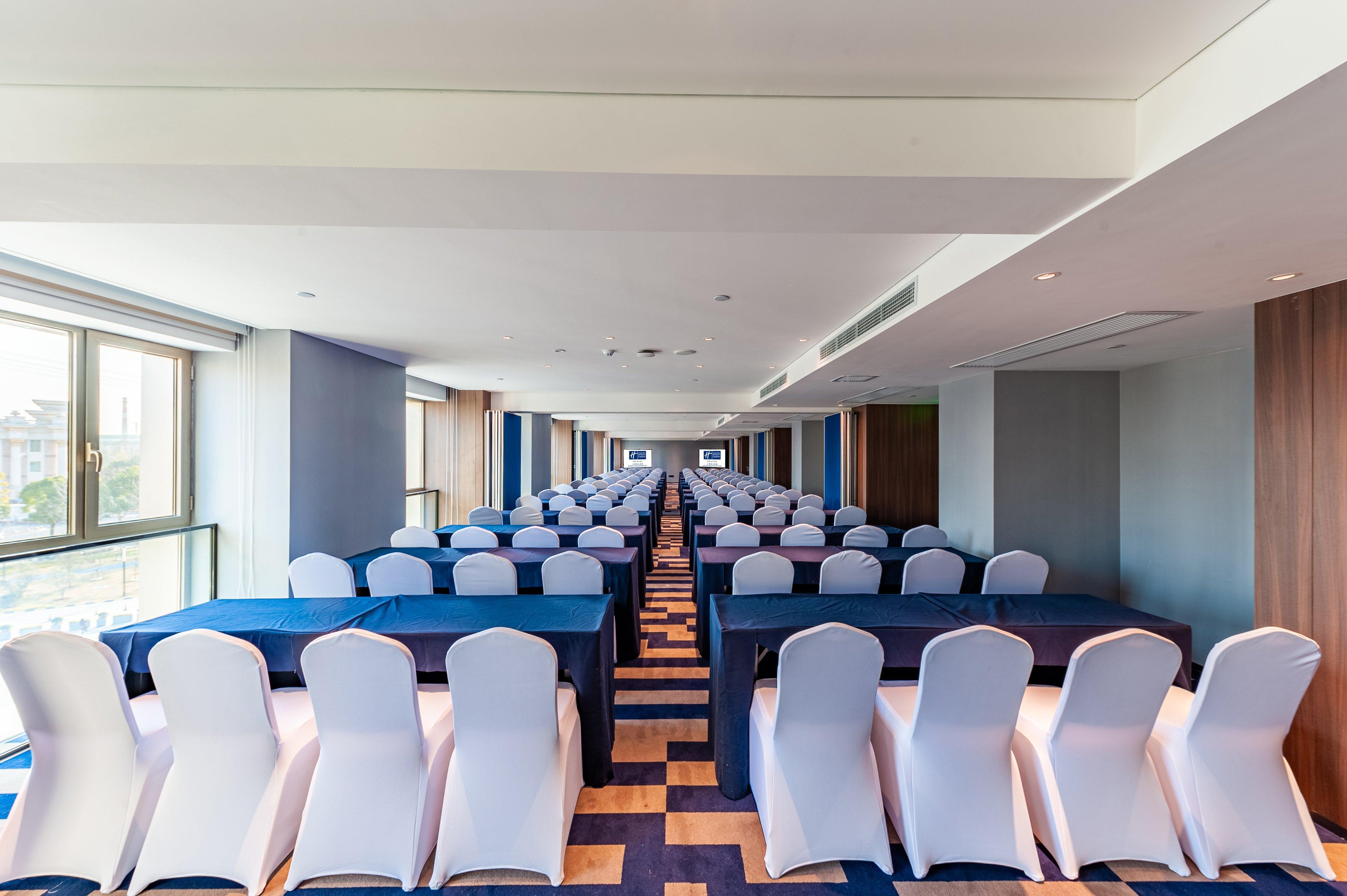 Holiday Inn Express Shanghai Baoyang By Ihg Esterno foto